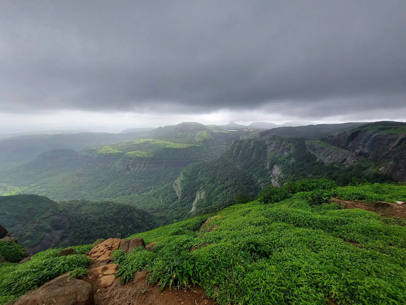 Tiger Point Lonavala: Breathtaking Views & Travel Guide