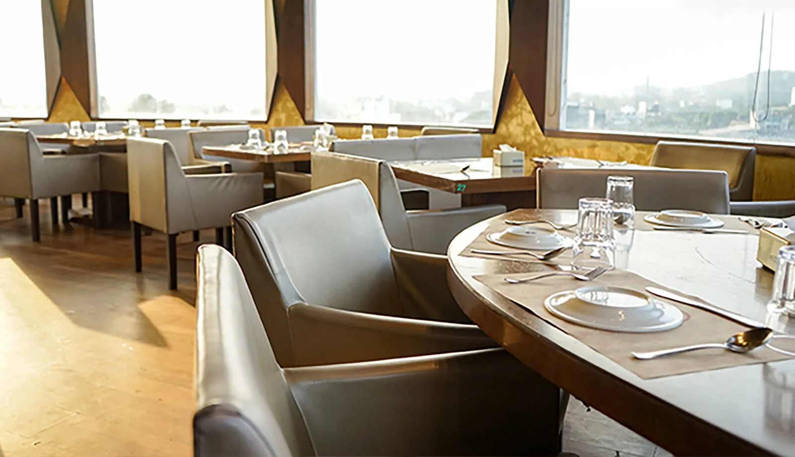 Pune's Revolving Restaurant with 360° City Views | 360 Degree Dining