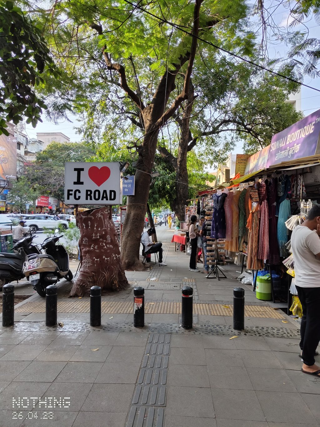 Pune's FC Road: Shop, Eat, Explore