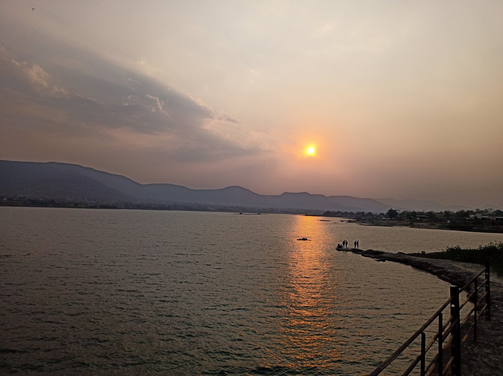 Kasarsai Dam: Serene Lakeside Escape near Pune