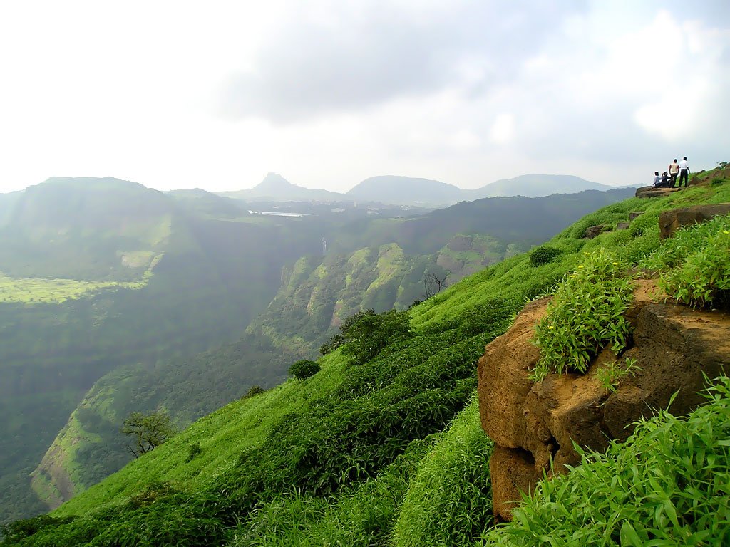 Kune Falls Viewpoint: Monsoon Magic near Lonavala