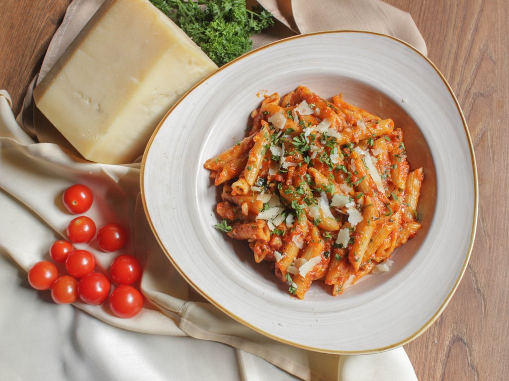 Little Italy Chinchwad: Authentic Pizza & Pasta Heaven