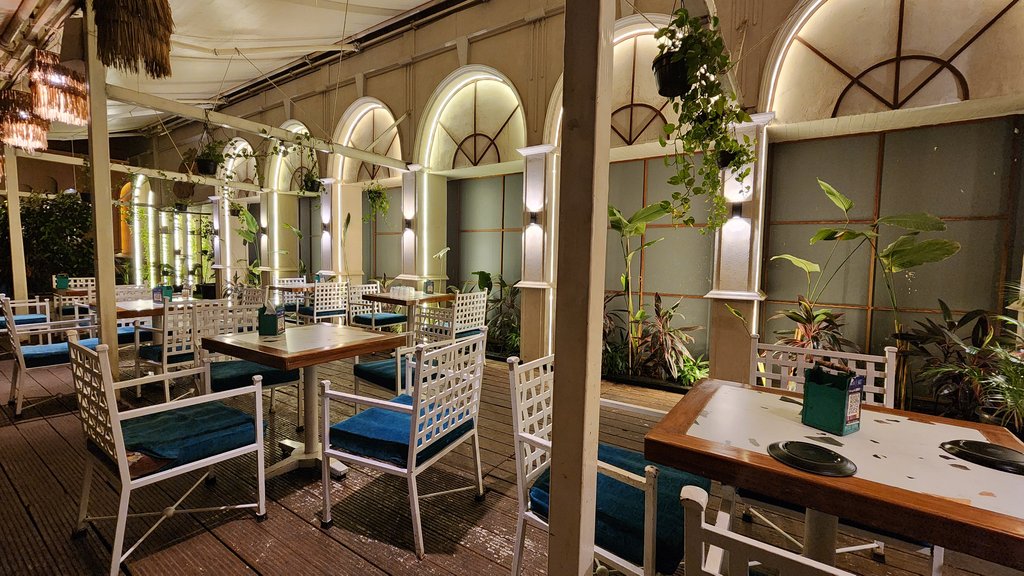 SKYE Rooftop Pune: Stunning Views & Indian Bites