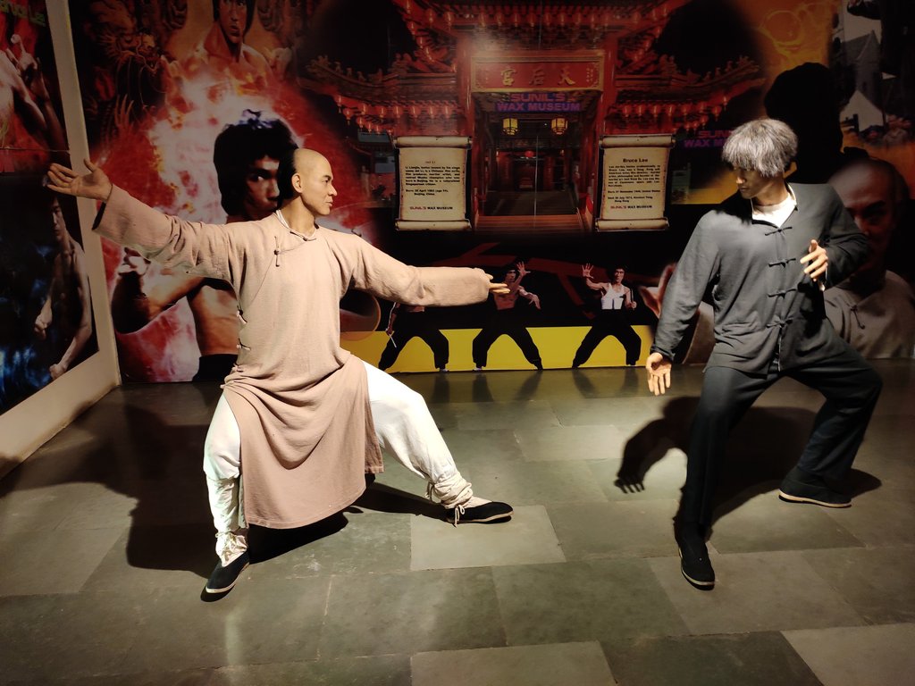 Sunil's Wax Museum Lonavala: Meet Your Favorite Stars!